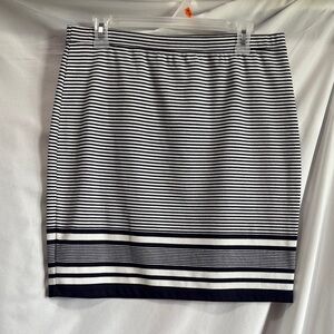 Max Studio Black and White Striped Pencil Skirt